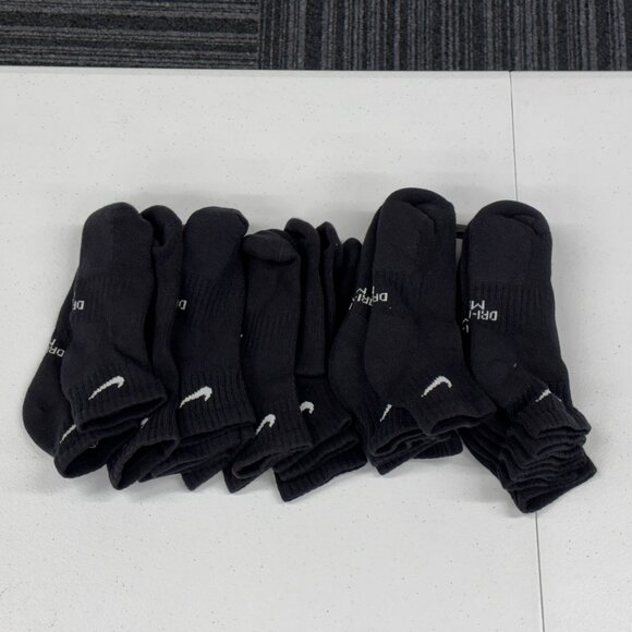Nike Kid's Ankle Black Medium Socks NEW 12 Pairs - Picture 1 of 1